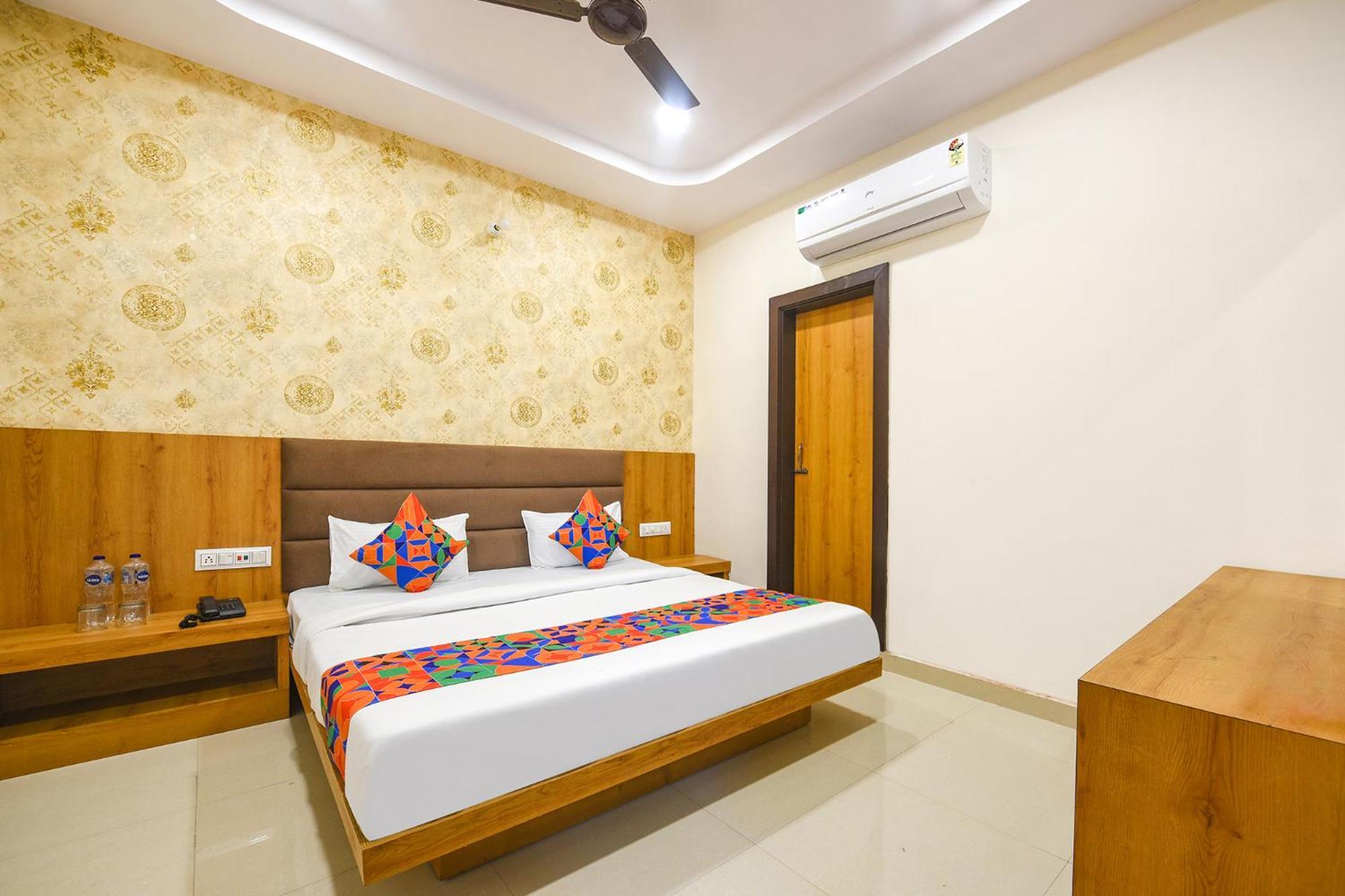 Fabhotel Golden Tree Amritsar Exterior foto