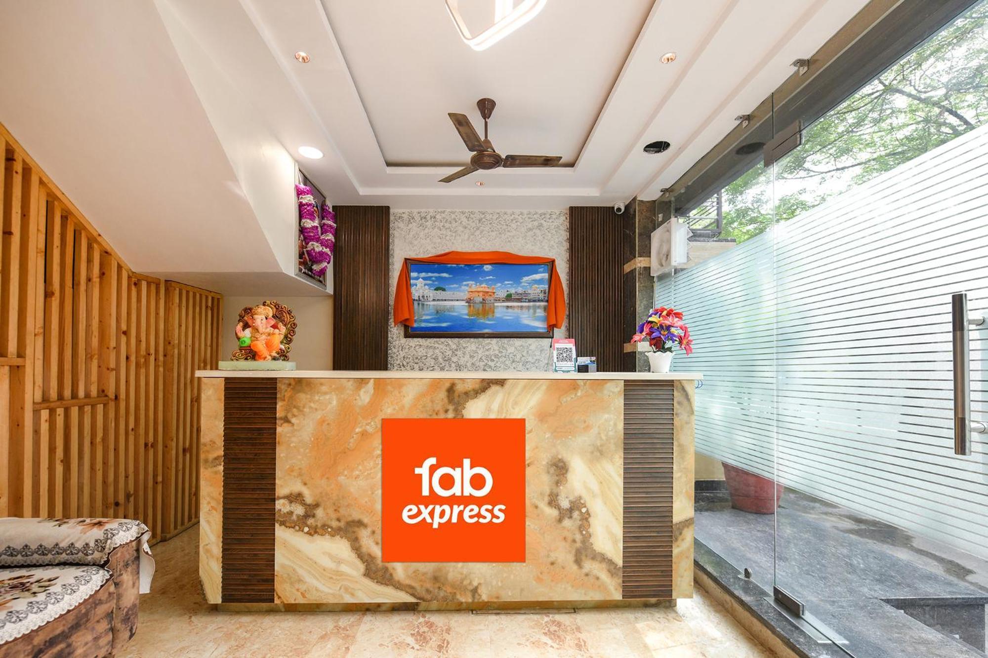 Fabhotel Golden Tree Amritsar Exterior foto
