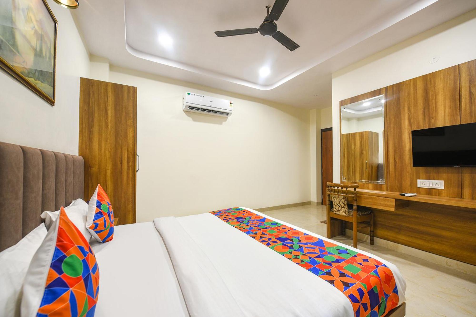 Fabhotel Golden Tree Amritsar Exterior foto