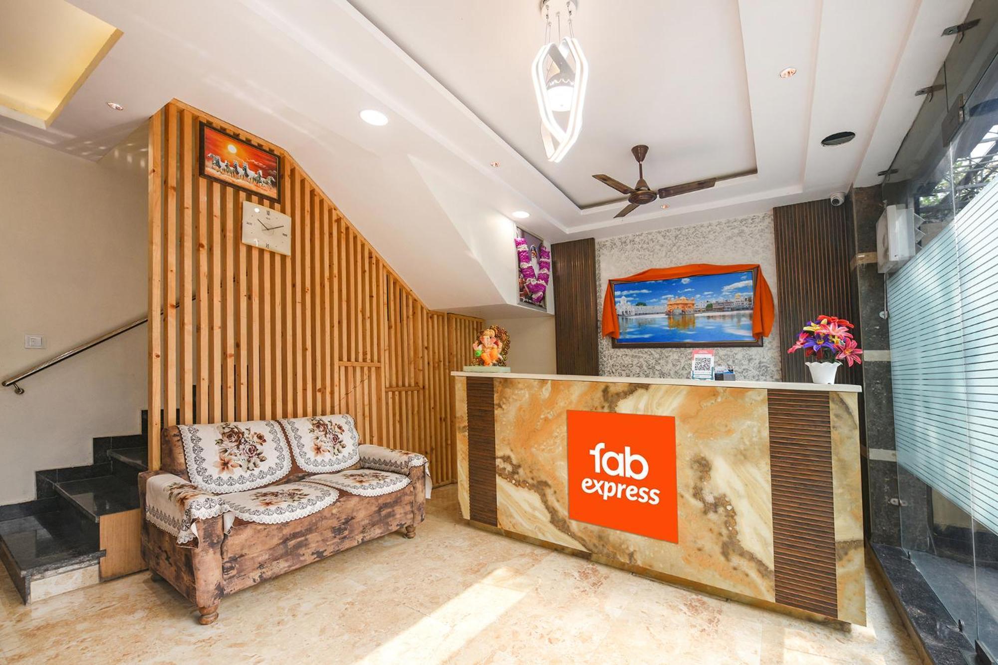 Fabhotel Golden Tree Amritsar Exterior foto