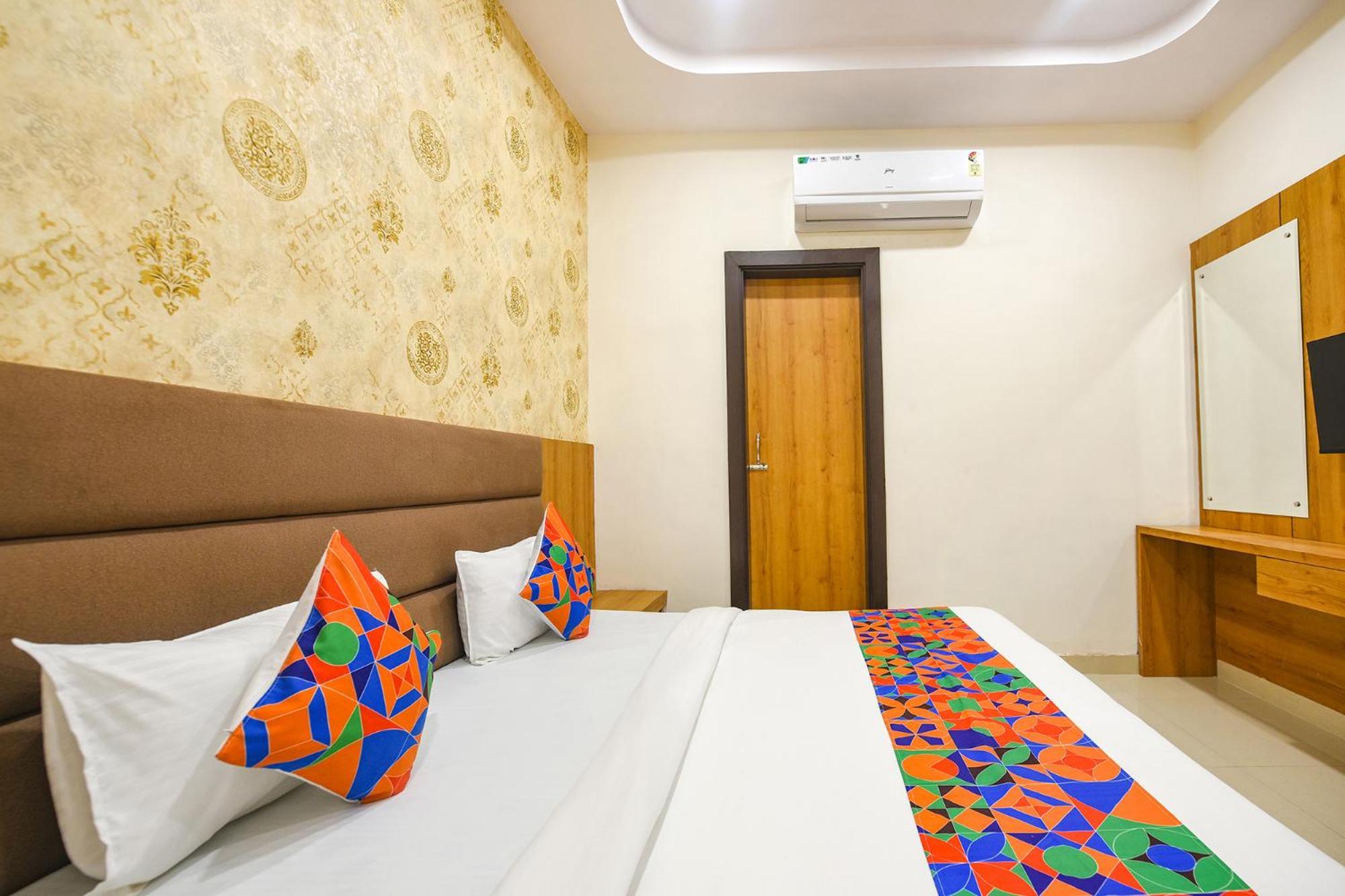 Fabhotel Golden Tree Amritsar Exterior foto